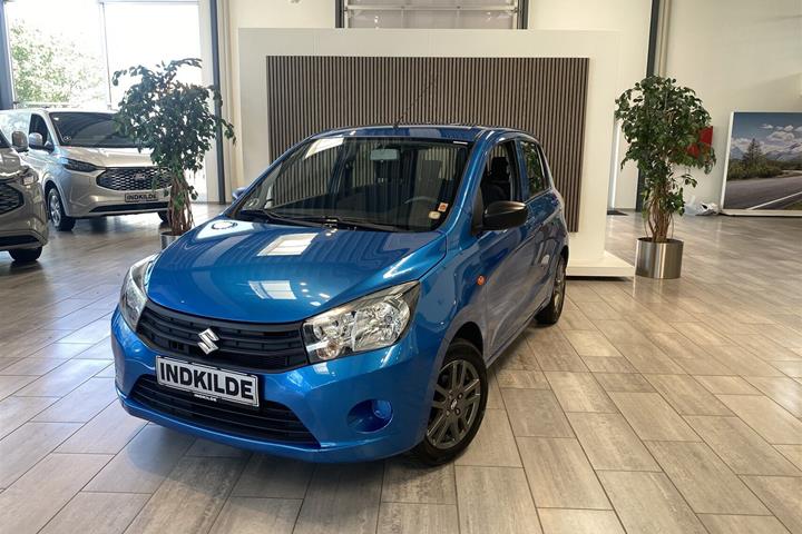 Blå Suzuki Celerio fra 2017 set udefra
