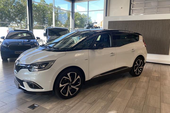 Hvid Renault Grand Scénic fra 2020