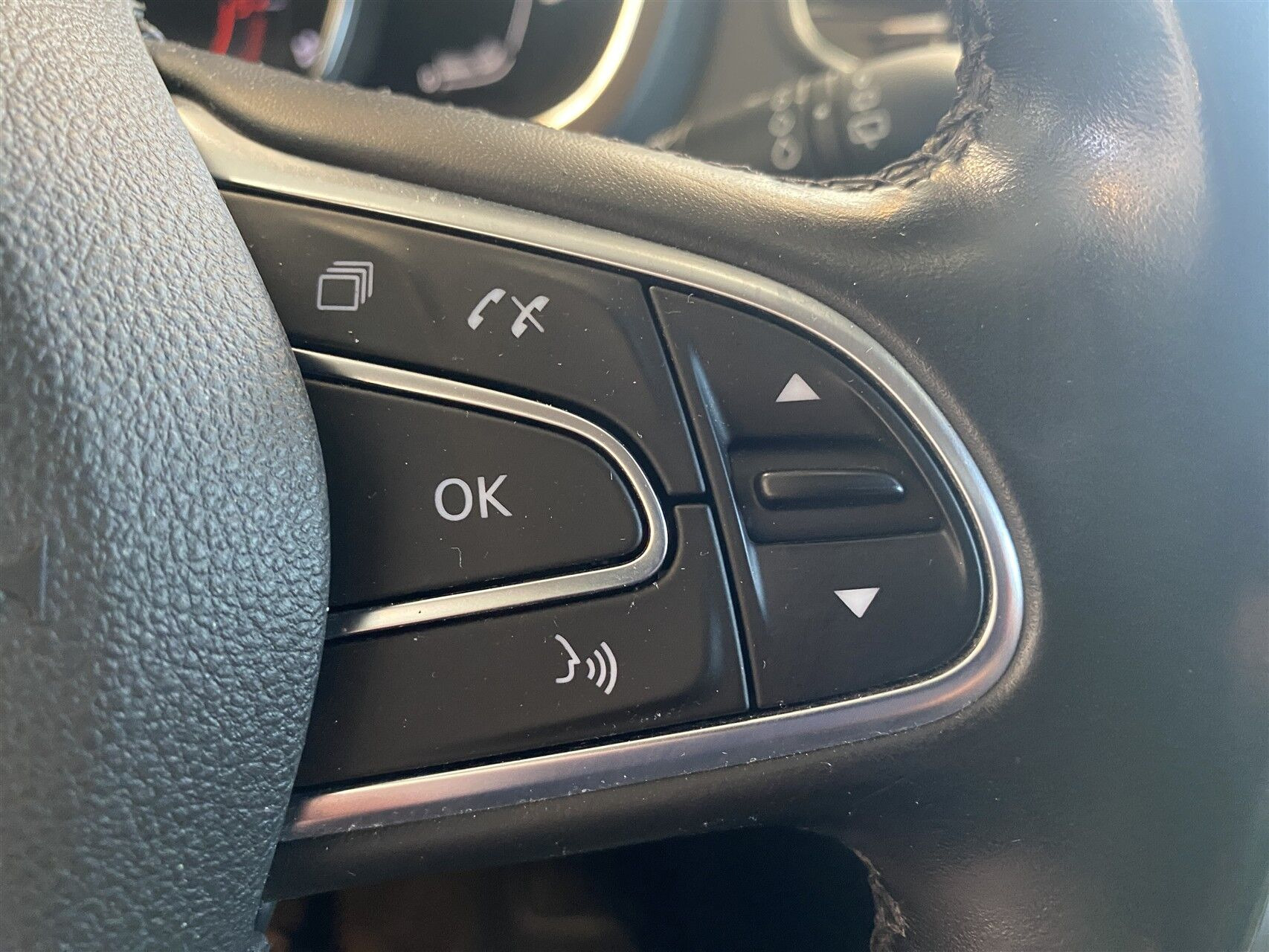 Hvid Renault Grand Scénic fra 2020
