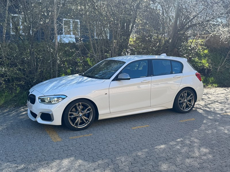 undefined BMW M140i fra 2017