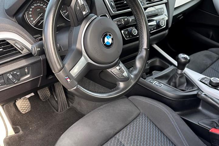 undefined BMW M140i fra 2017