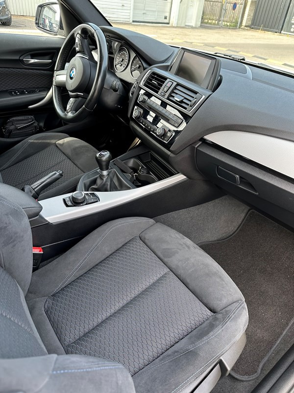 undefined BMW M140i fra 2017