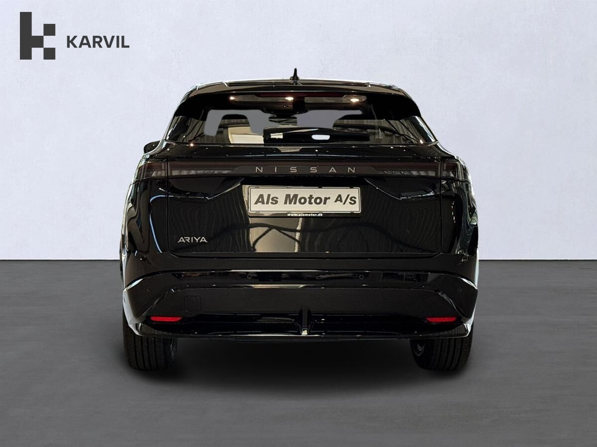 Sort Nissan Ariya fra 2026