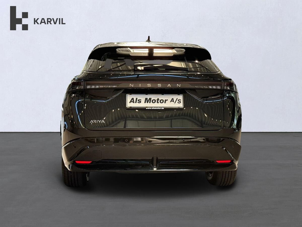 Sort Nissan Ariya fra 2026