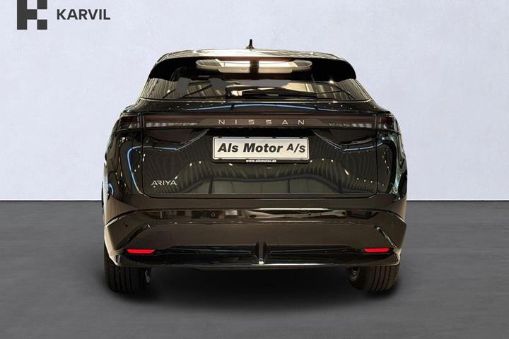 Sort Nissan Ariya fra 2026