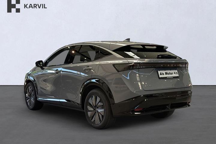 Grå Nissan Ariya fra 2024