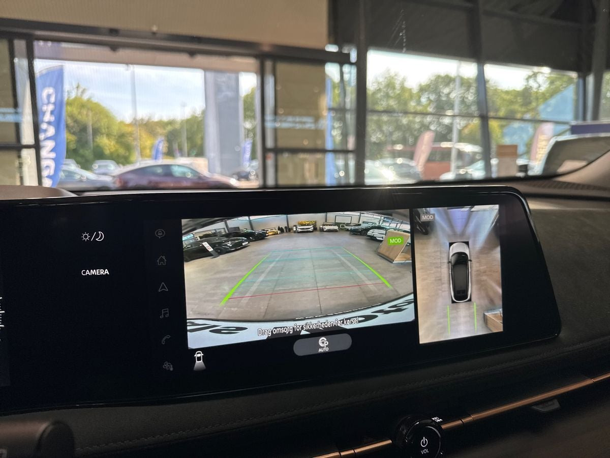 Grå Nissan Ariya fra 2024