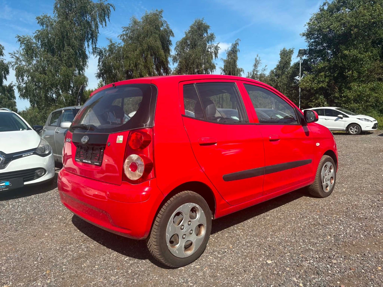Rød Kia Picanto fra 2013