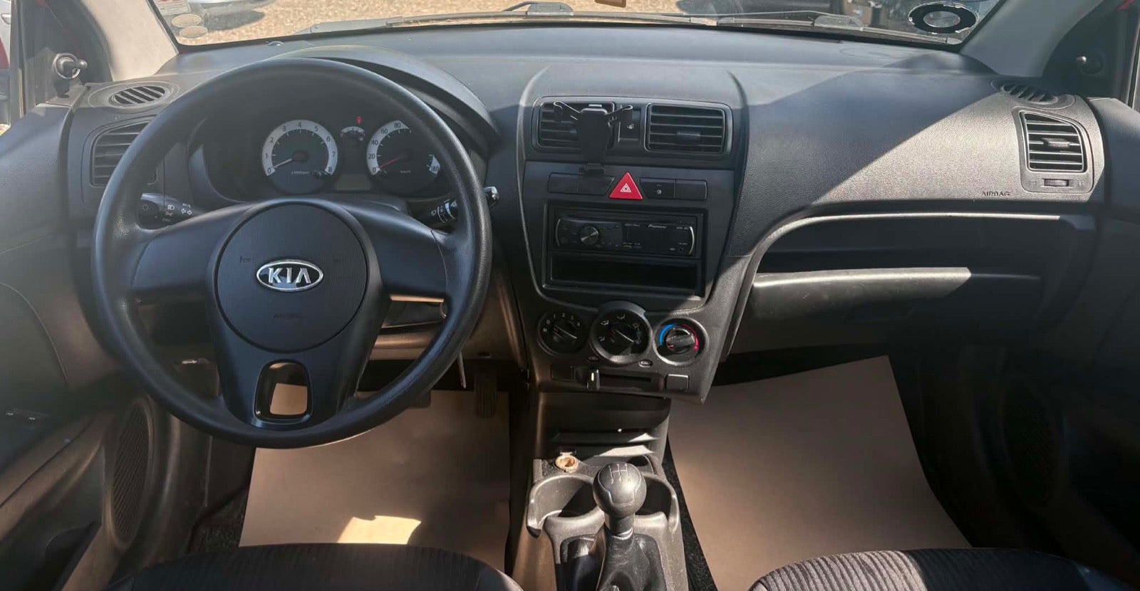 Rød Kia Picanto fra 2013