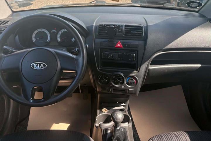 Rød Kia Picanto fra 2013