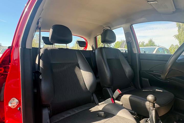 Rød Kia Picanto fra 2013