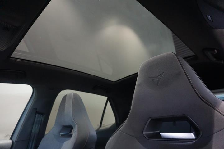 Grå Cupra Born fra 2022