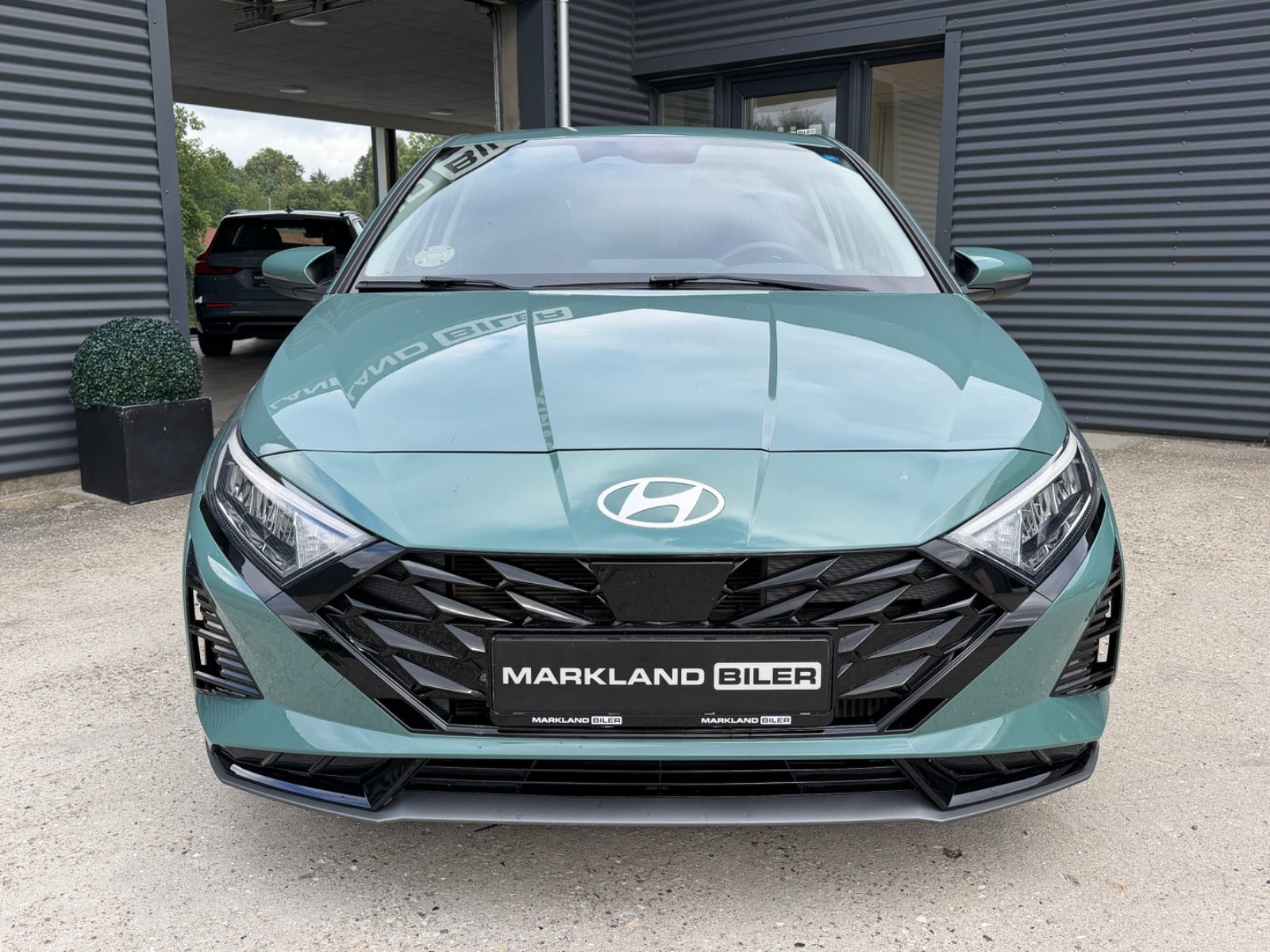 Grøn Hyundai i20 fra 2024
