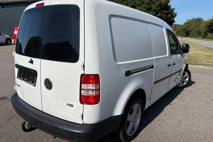 Hvid VW Caddy Maxi fra 2011