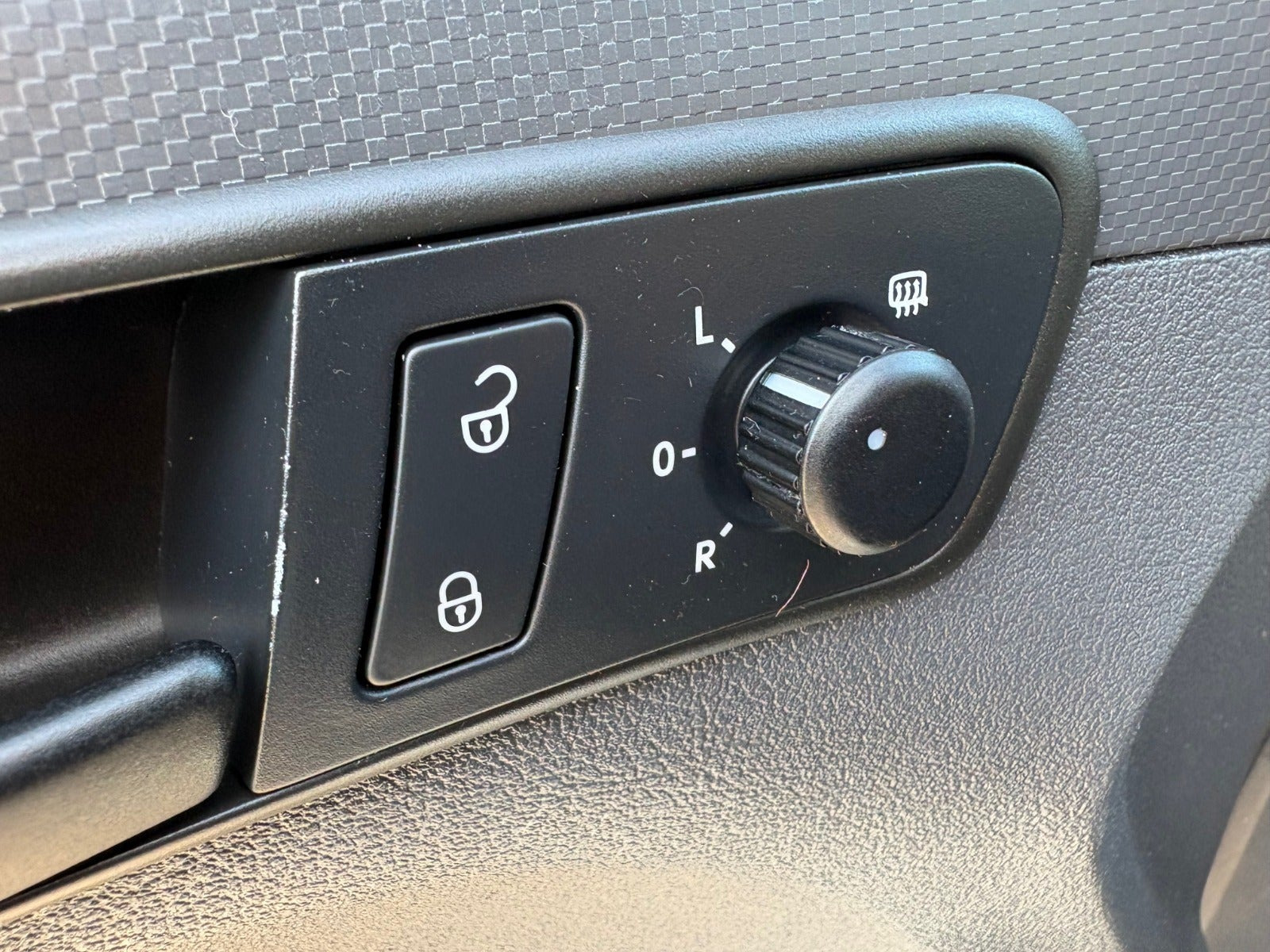 Hvid VW Caddy Maxi fra 2011