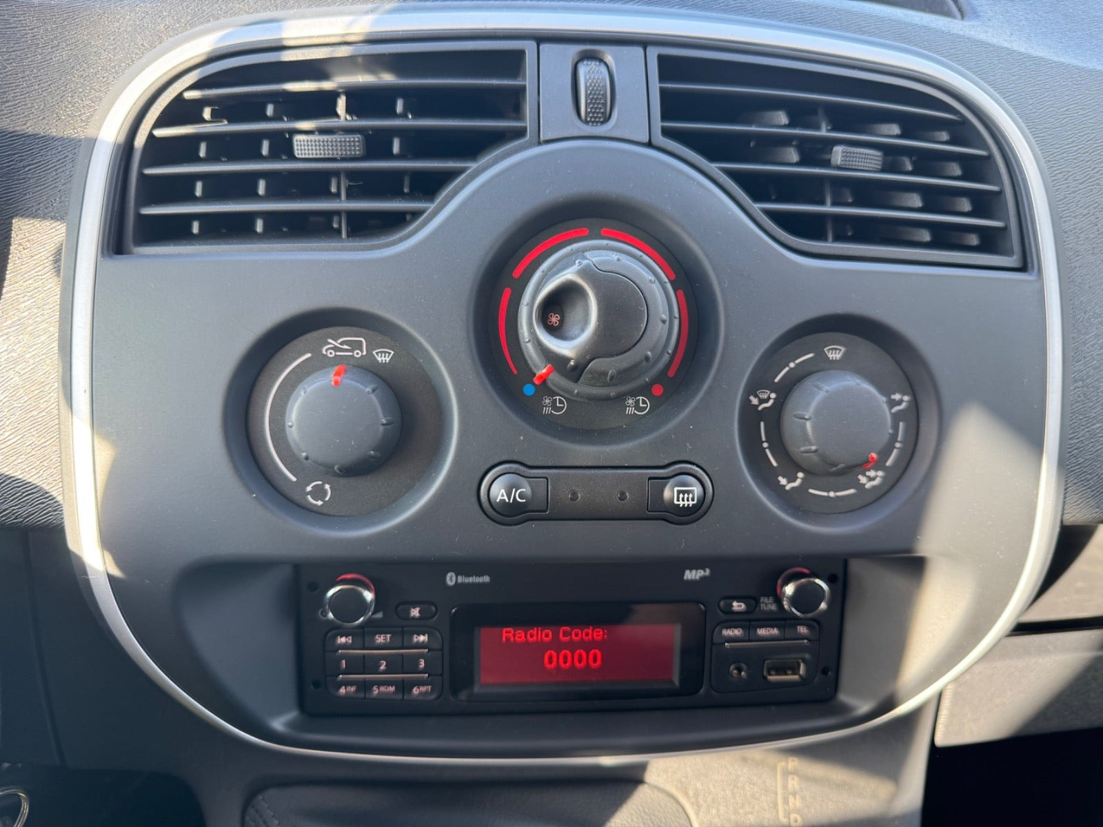 Hvid Renault Kangoo fra 2018