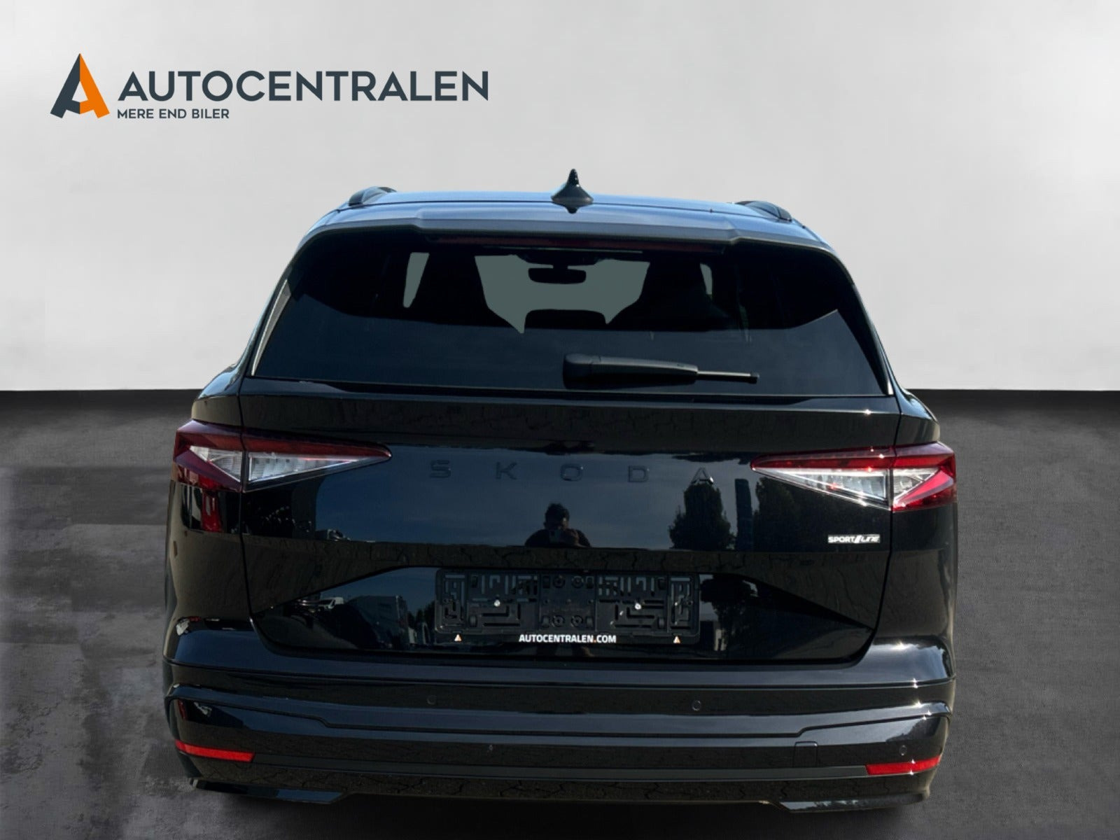 Sort Skoda Enyaq fra 2027