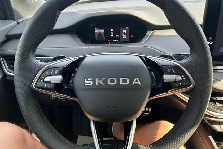 Sort Skoda Enyaq fra 2027