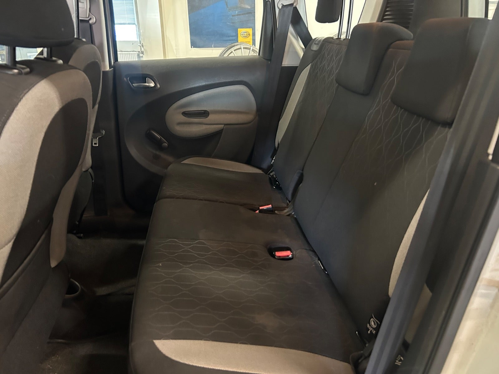 Hvid Citroën C3 Picasso fra 2013