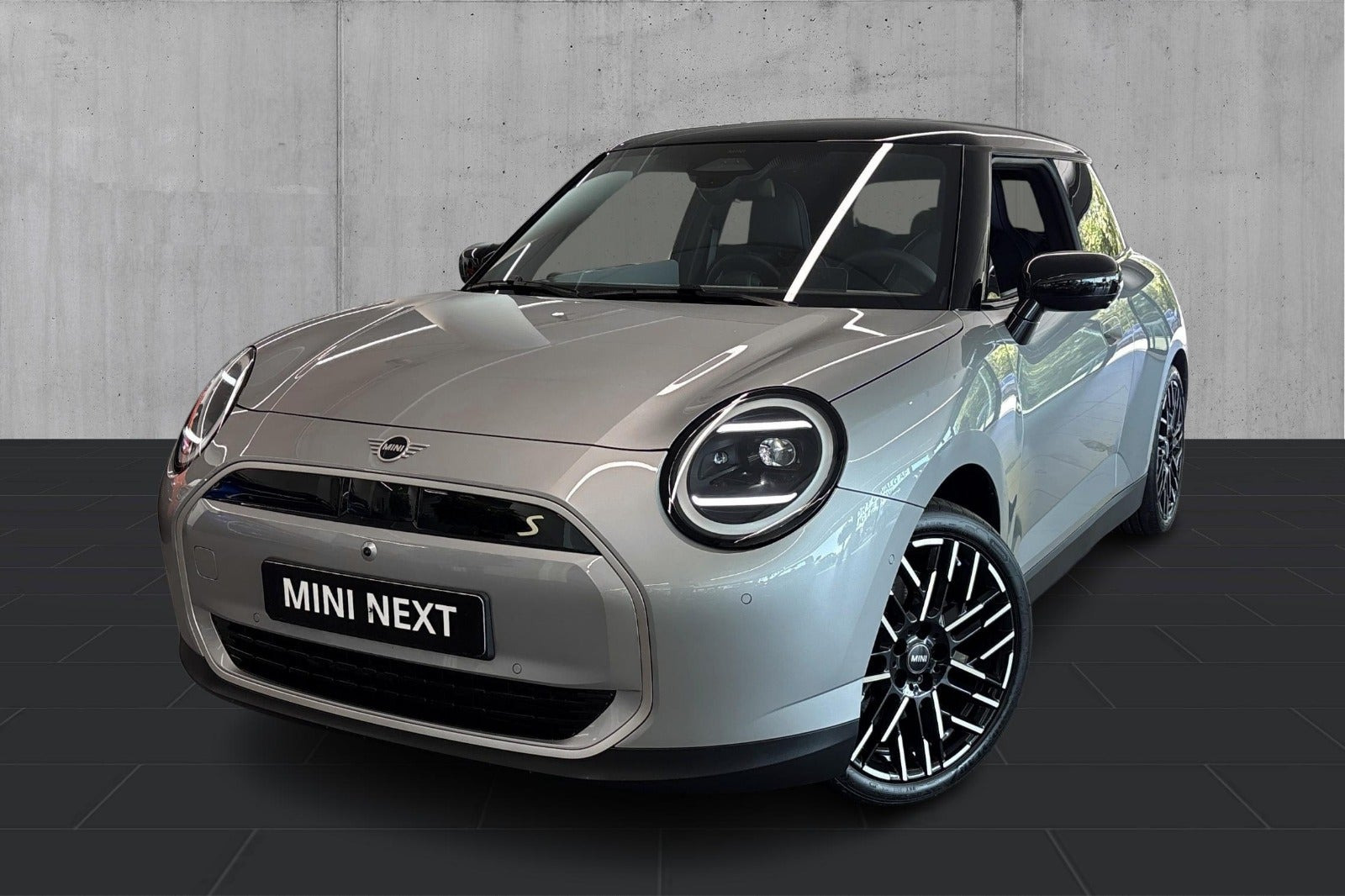 Mini Cooper SE Favoured Trim XL