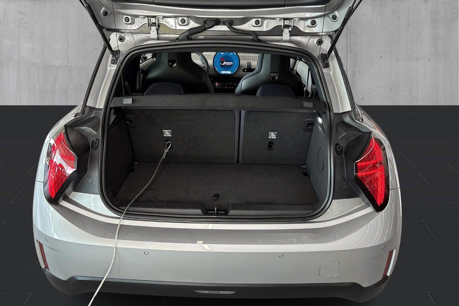 Sølv Mini Cooper SE fra 2025