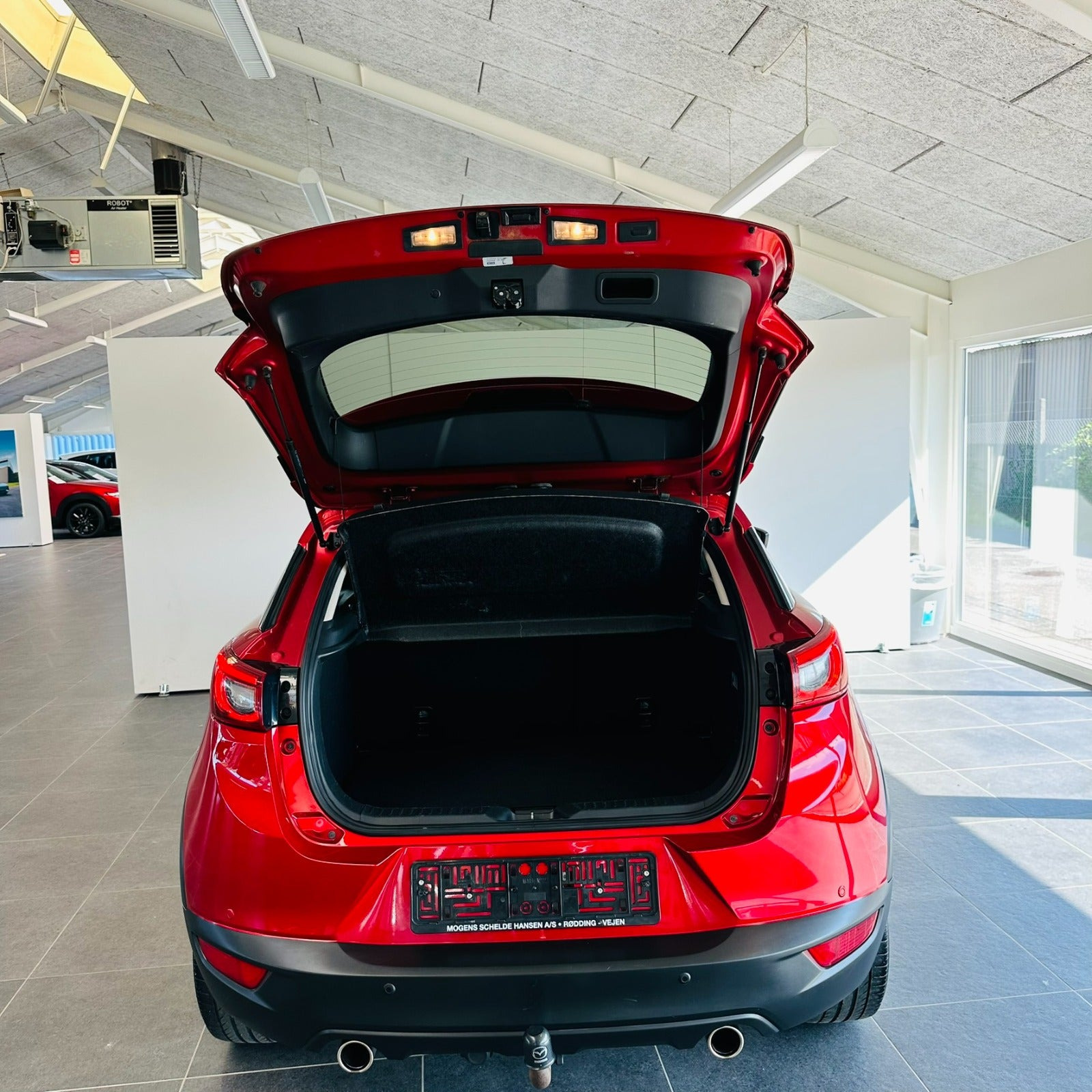 Rød Mazda CX-3 fra 2017