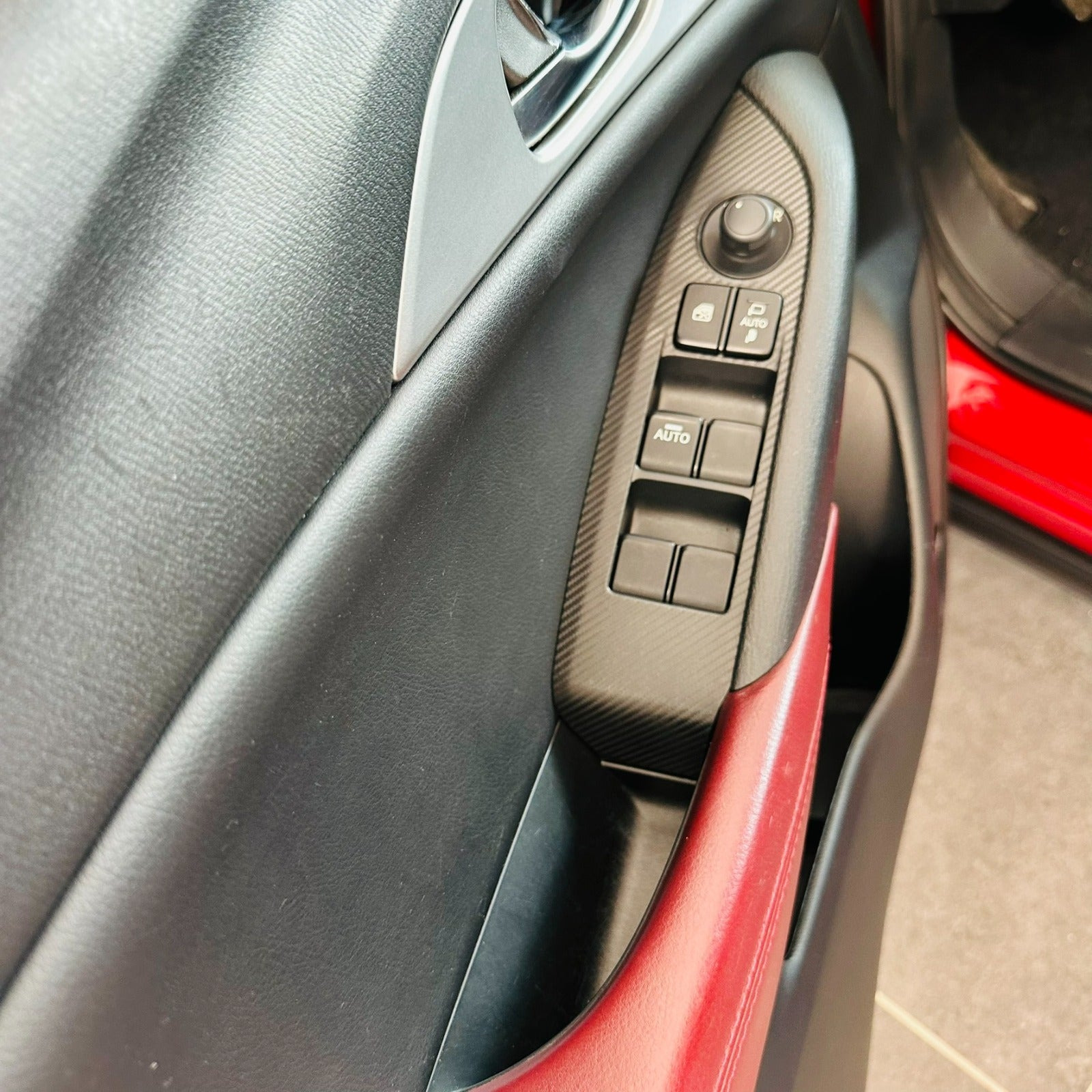 Rød Mazda CX-3 fra 2017