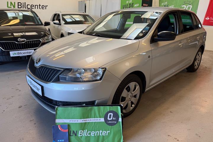 undefined Skoda Rapid fra 2015 set udefra