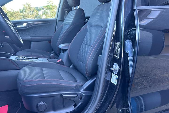 undefined Ford Kuga fra 2020