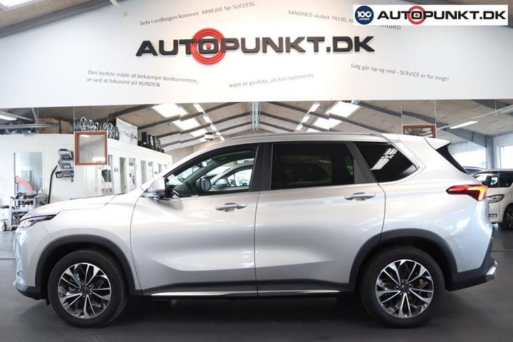 Sølv Maxus Euniq6 fra 2022