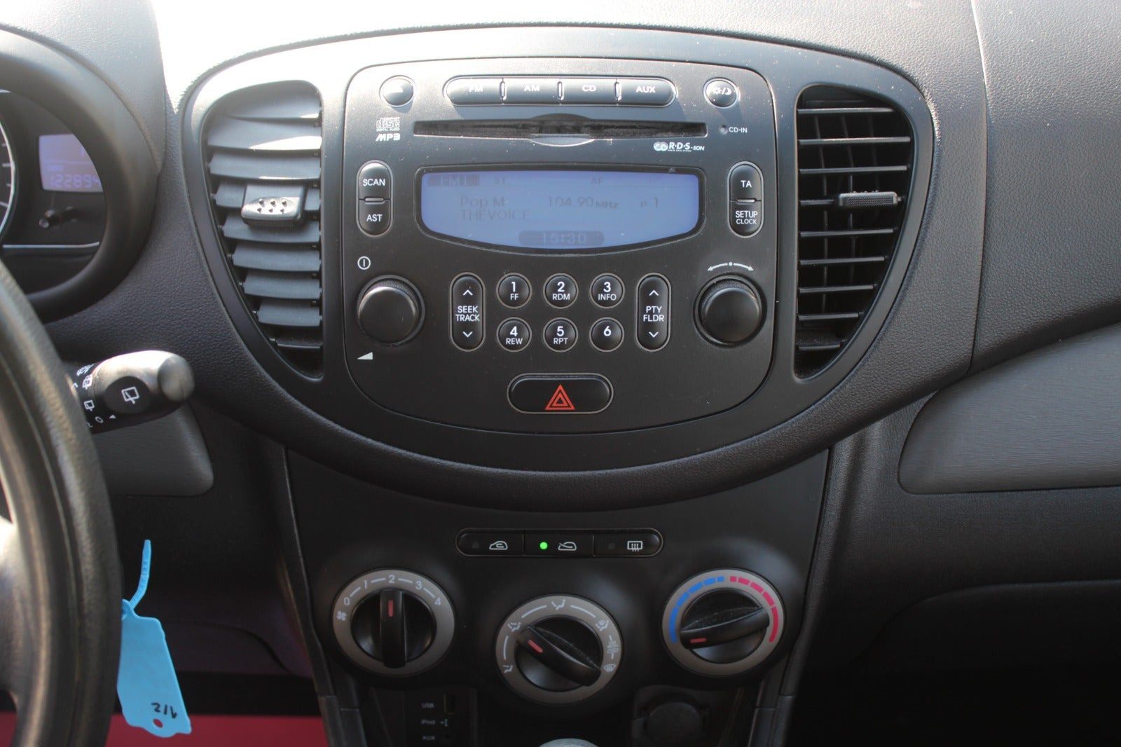 Blå Hyundai i10 fra 2012