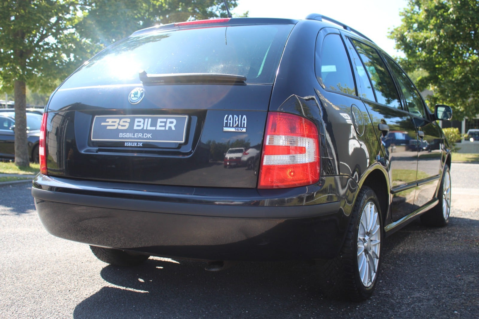 Sort Skoda Fabia fra 2006