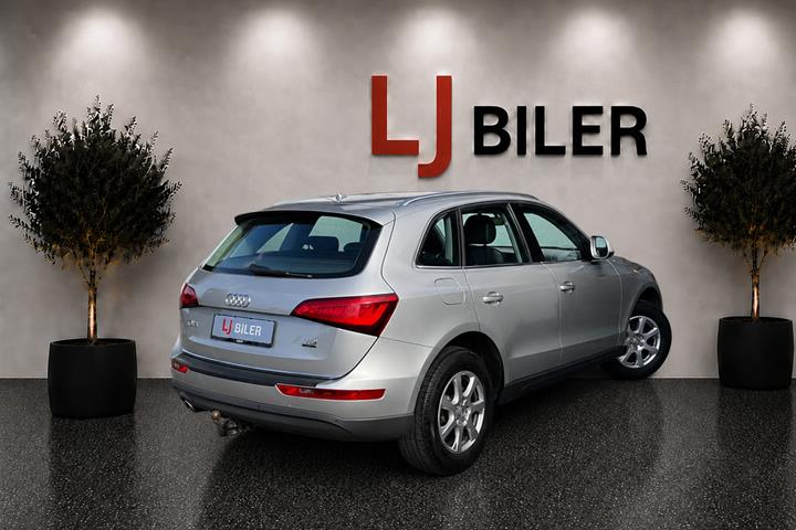 Orange Audi Q5 fra 2016