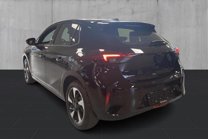 Sort Opel Corsa-e fra 2026
