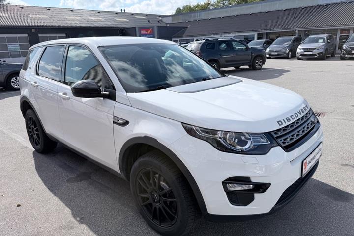 Hvid Land Rover Discovery Sport fra 2016