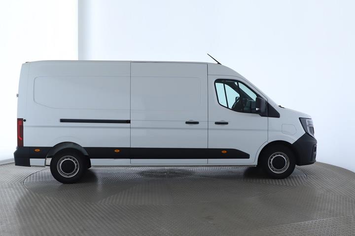 Hvid Renault Master V T35 fra 2025