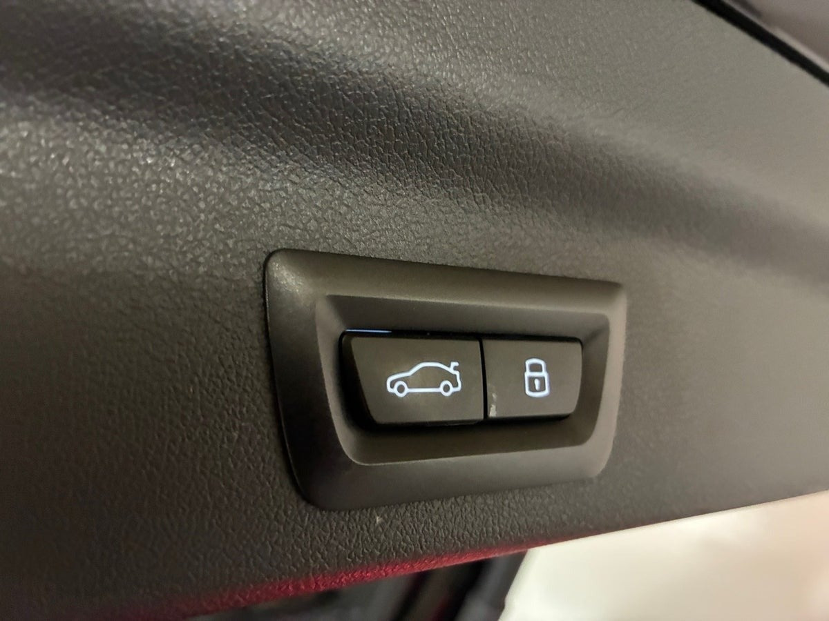 Sort BMW iX1 fra 2023