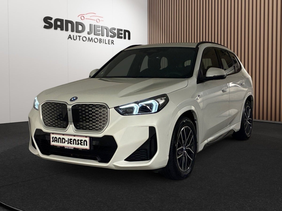 BMW iX1 xDrive30 M-Sport Premium Van