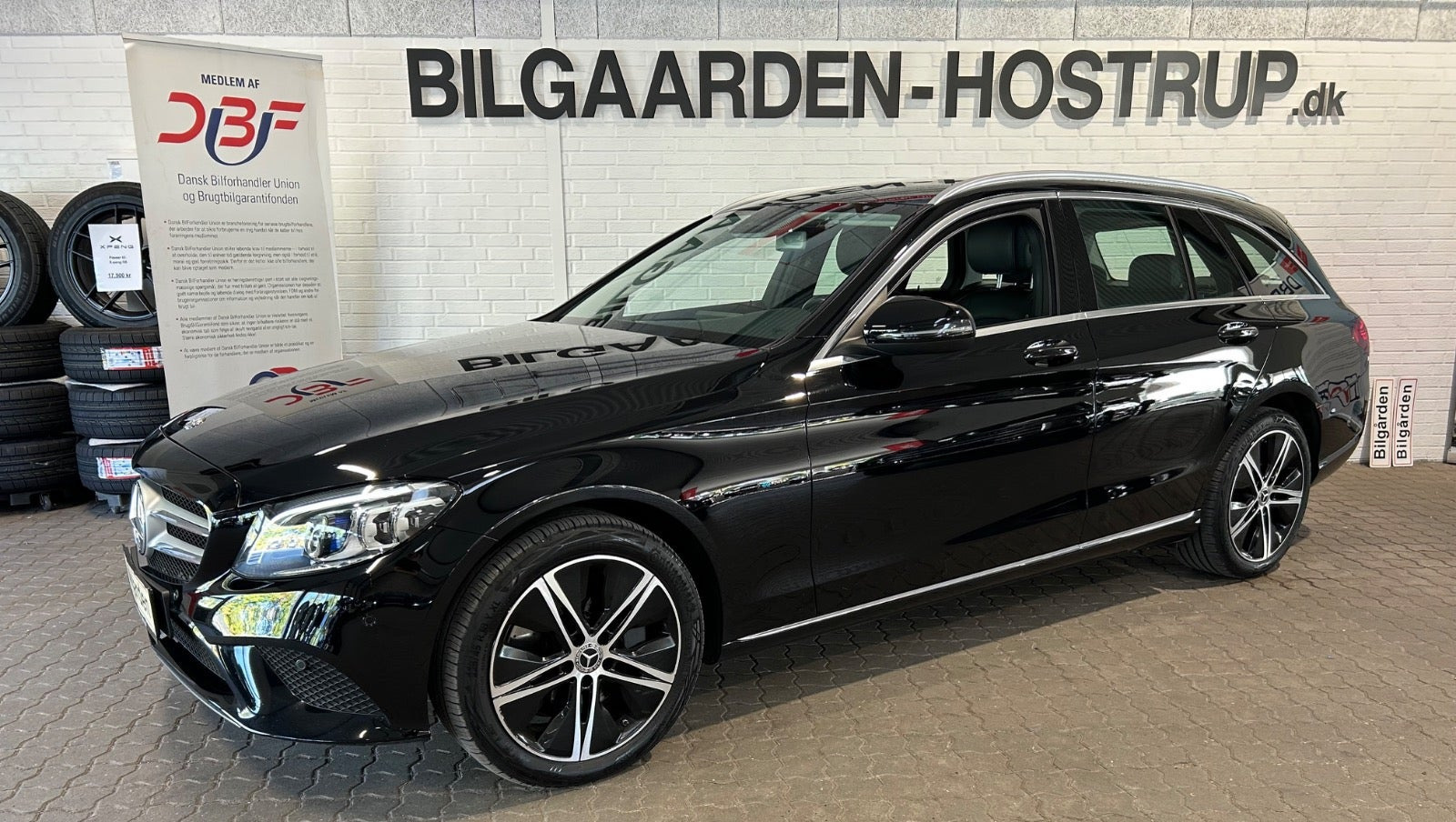 Sort Mercedes C300 e fra 2020