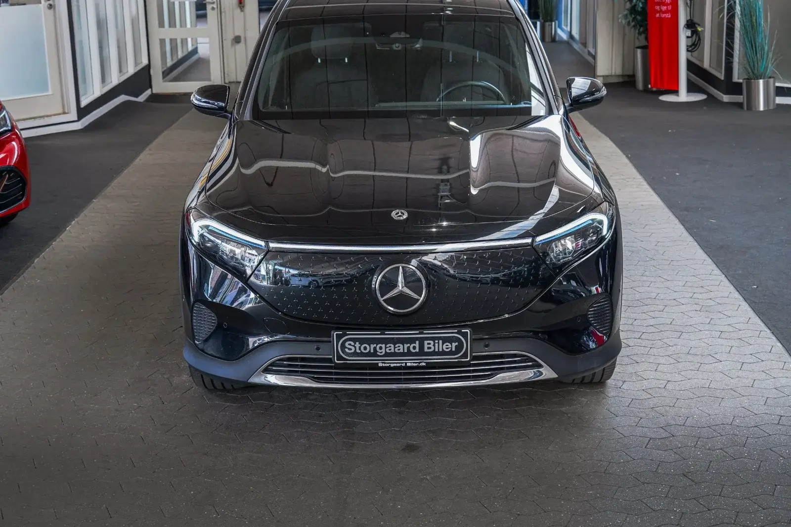 undefined Mercedes EQB250+ fra 2024