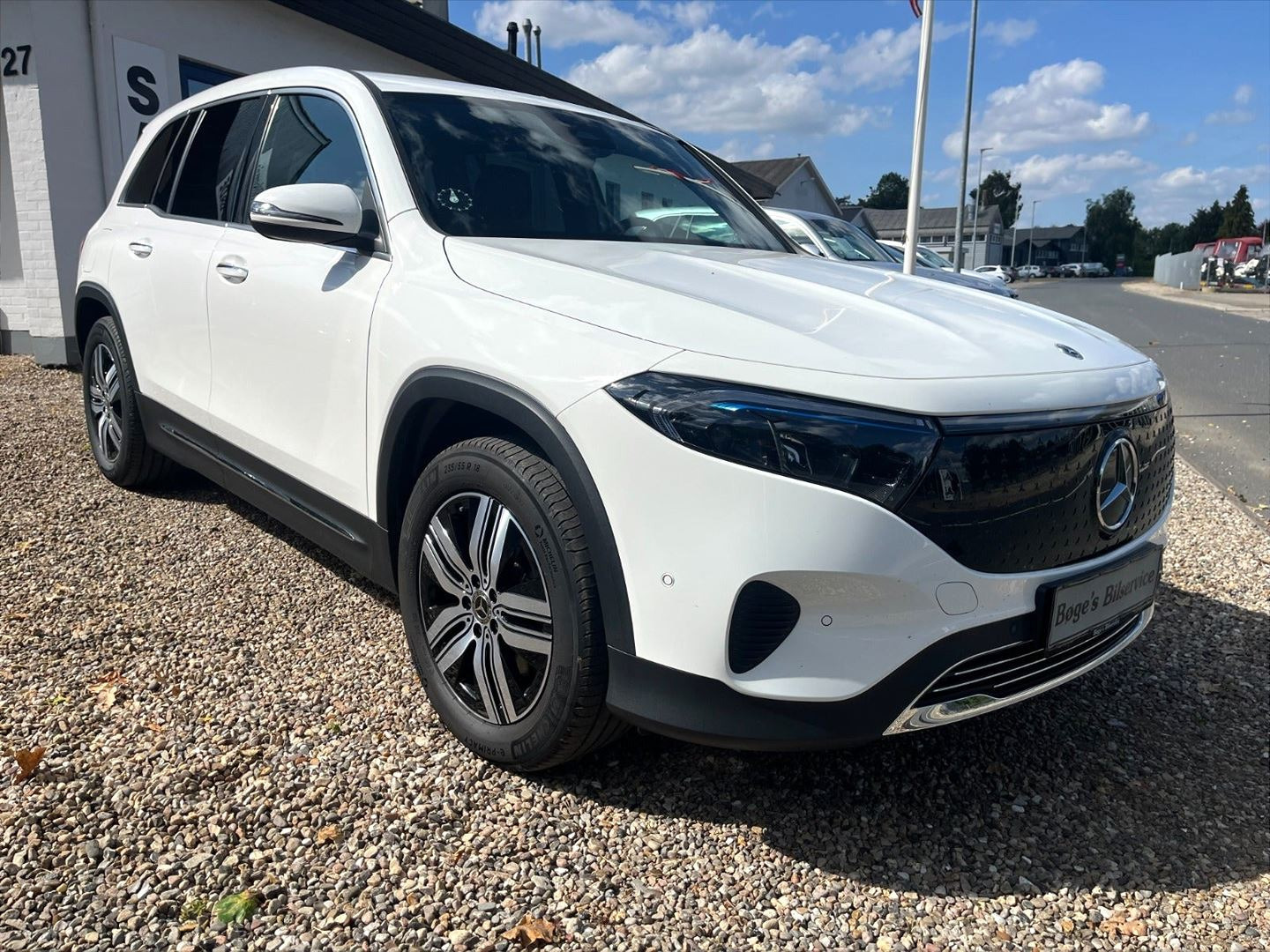 Mercedes EQB 250+ Mercedes EQB250+ Progressive Advance Plus
