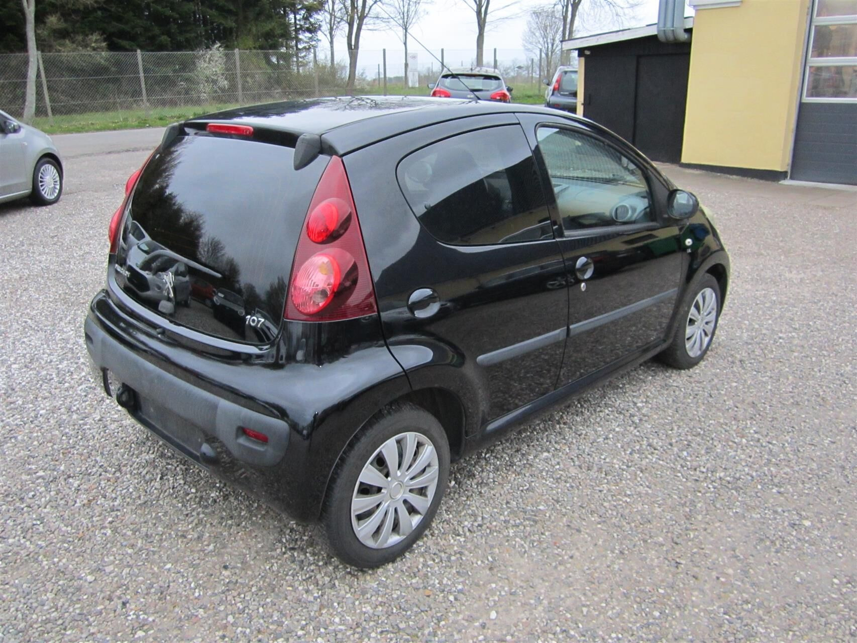 undefined Peugeot 107 fra 2012