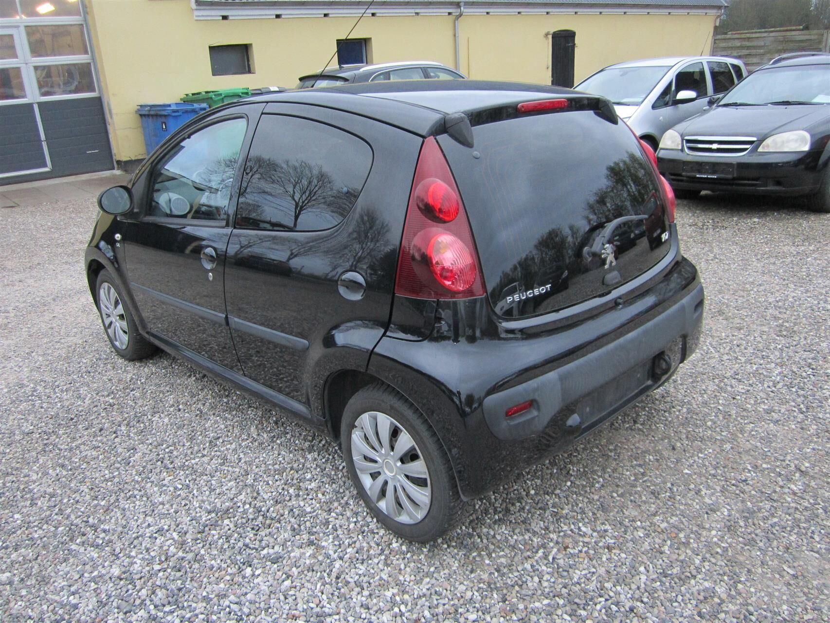 undefined Peugeot 107 fra 2012