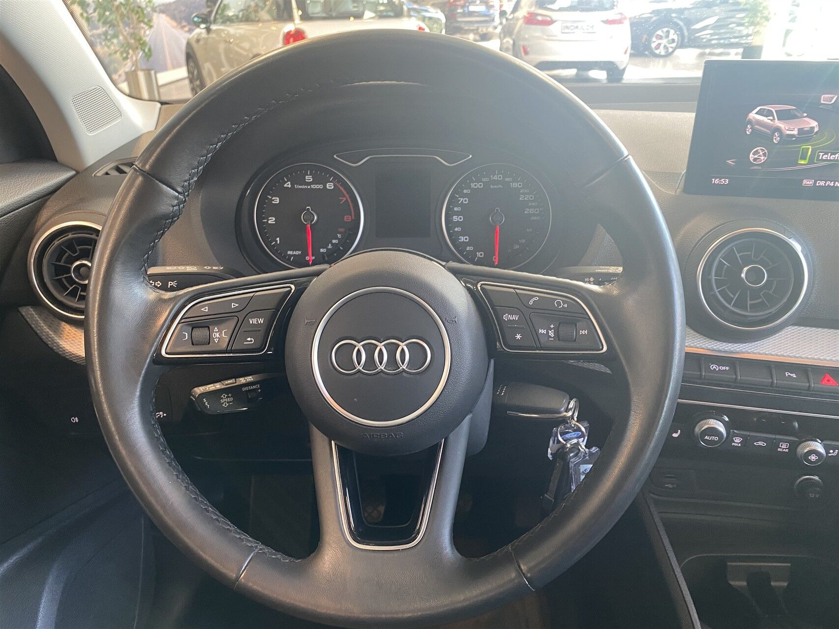 Audi Q2 30 TFSI Manual, 6-trins, 110ps, 2023