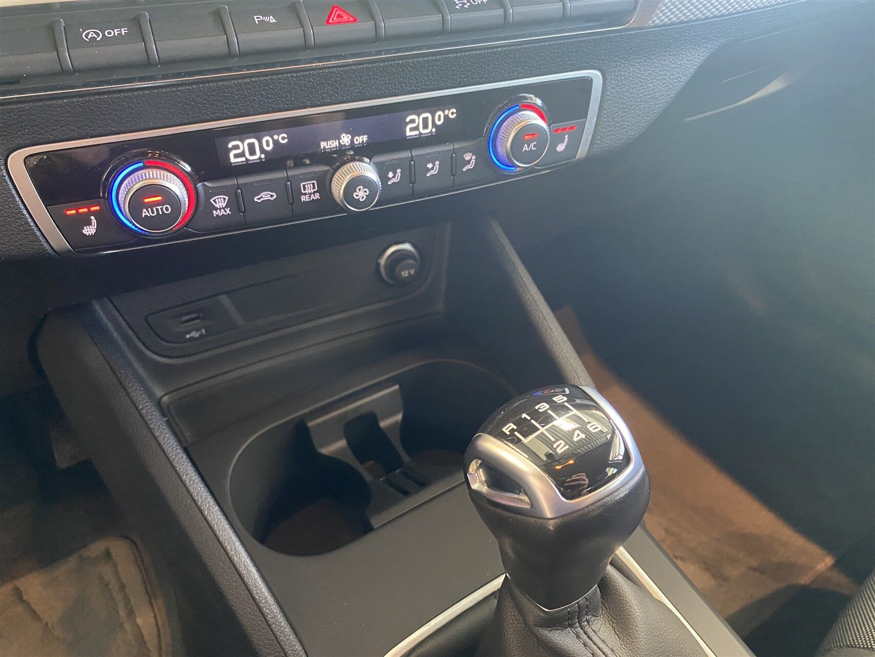 Audi Q2 30 TFSI Manual, 6-trins, 110ps, 2023