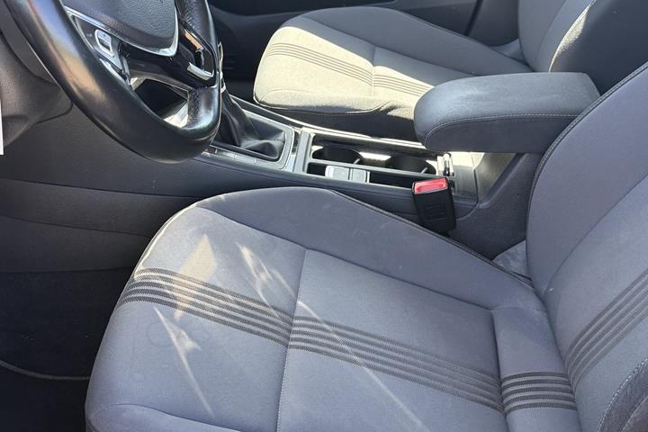 Sort VW Golf fra 2016