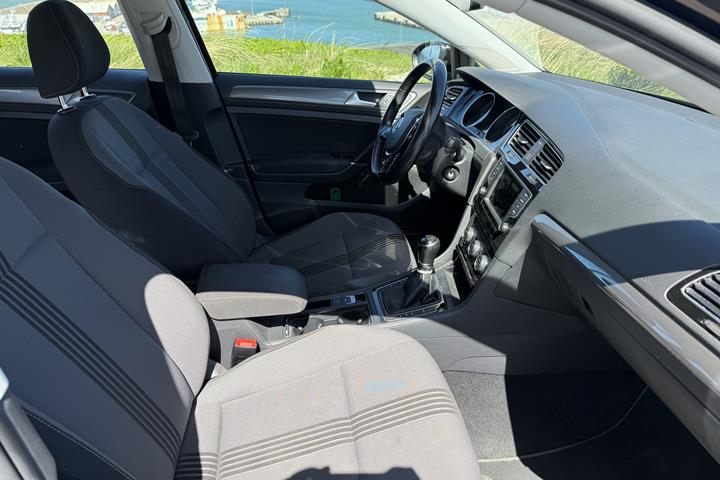 Sort VW Golf fra 2016