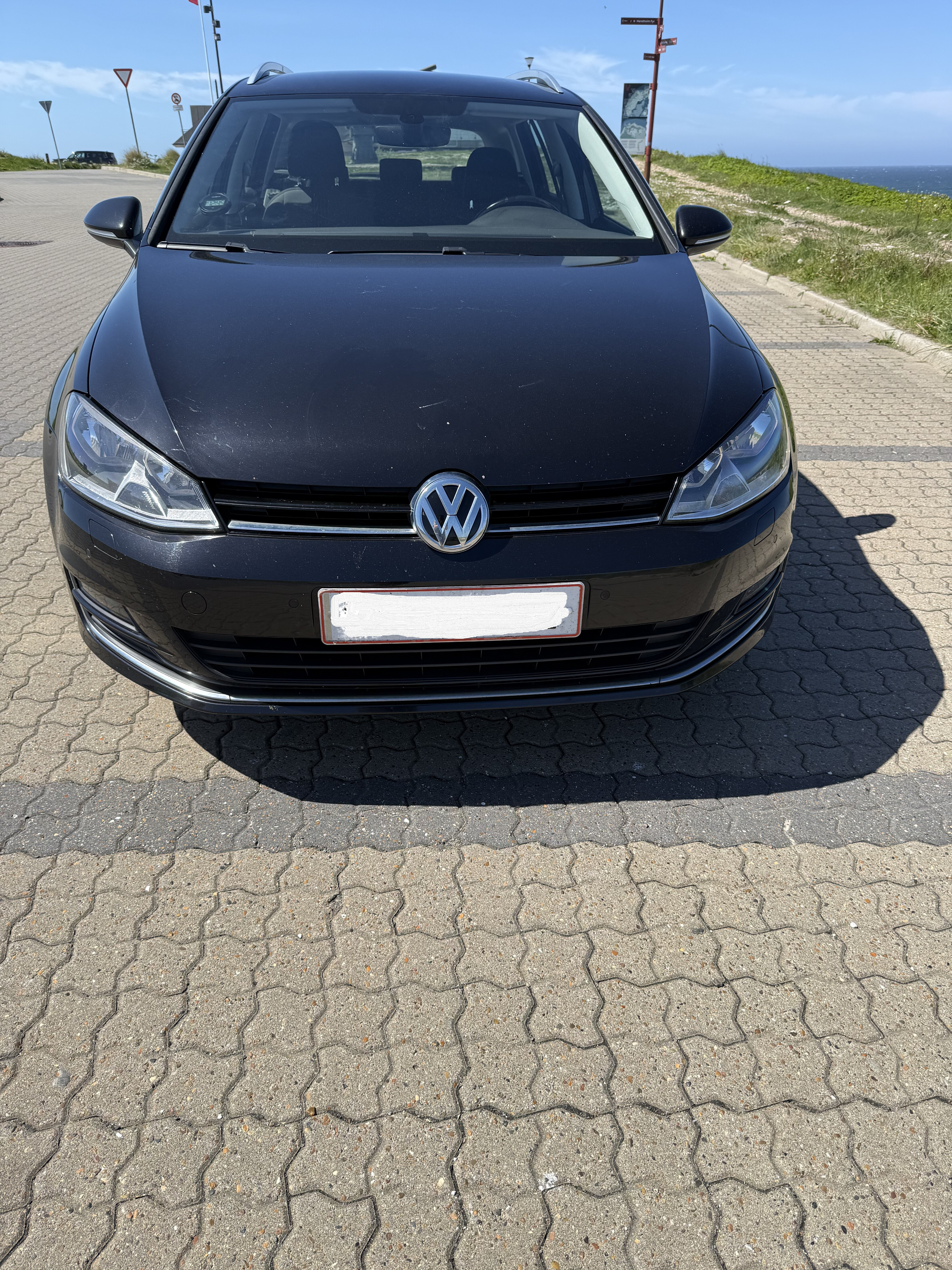 Sort VW Golf fra 2016
