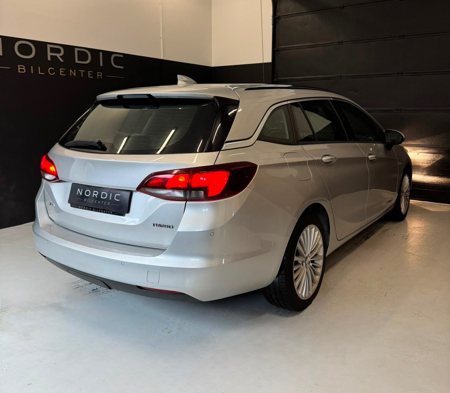 undefined Opel Astra fra 2017