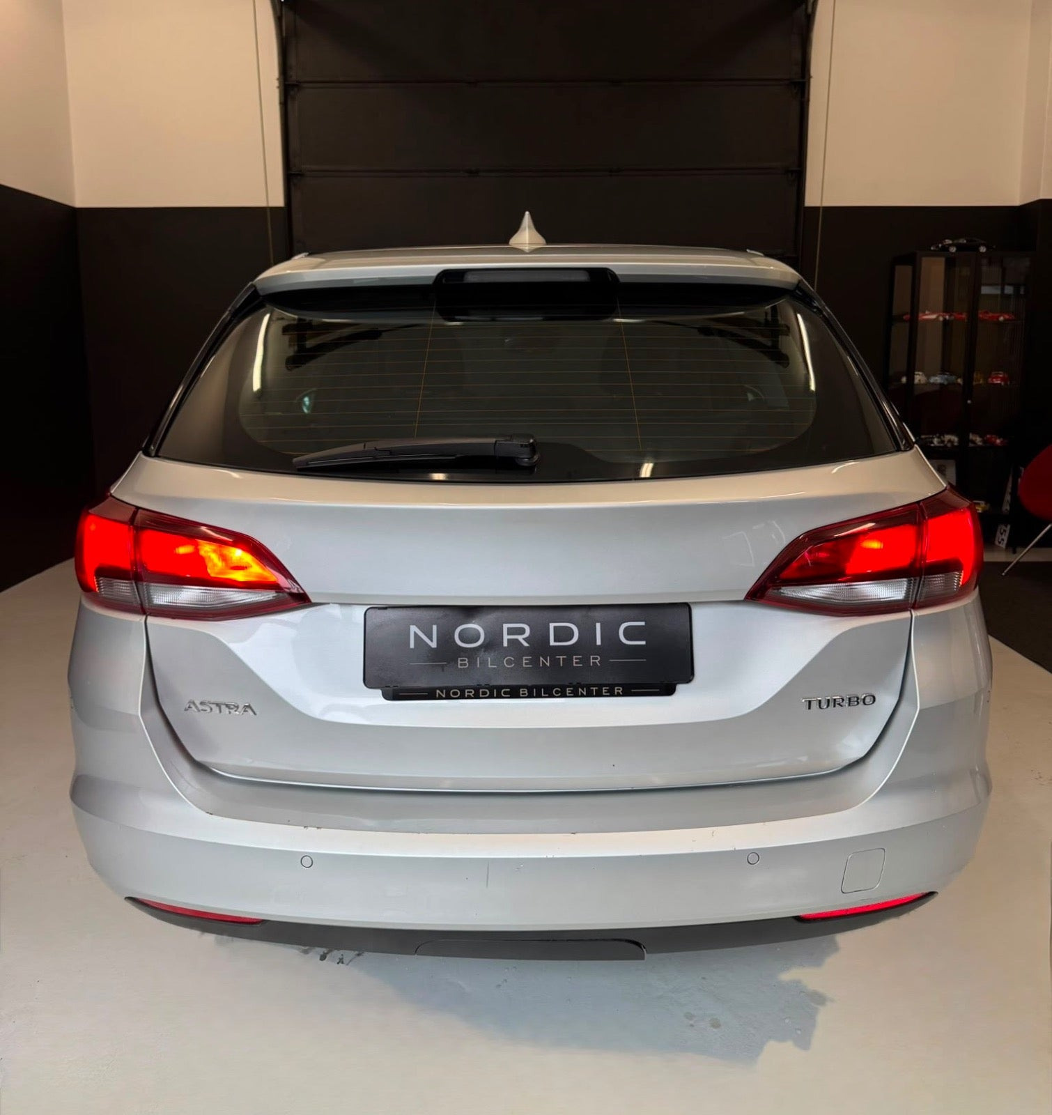 undefined Opel Astra fra 2017